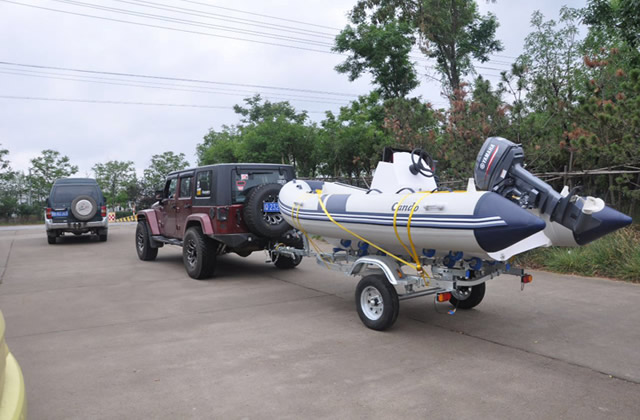 【游艇拖车】游艇拖车可以上高速吗 如何安装游艇拖车 