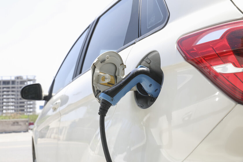 新能源汽车百分之几充电最好 新能源车充电要充多久 