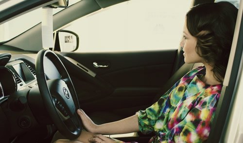 开车对女性健康有什么影响 女士天天开车有哪些危害 