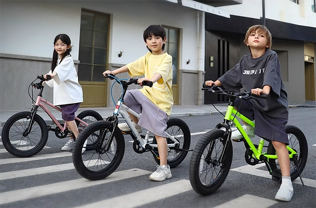 骑小孩脚踏单车有什么好处 小孩脚踏单车有哪些隐患 