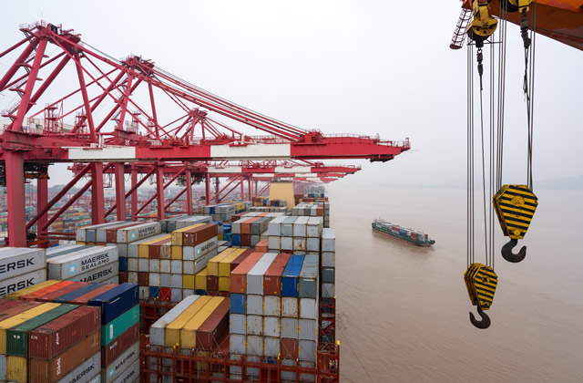 港口装卸设备有哪些 港口装卸机械的作用 