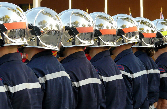 消防头盔和抢险救援头盔区别 消防头盔国家标准 