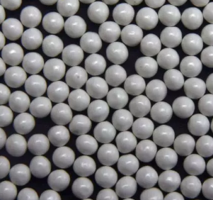 研磨过程中玻璃珠的替代品硅酸锆珠的优点 